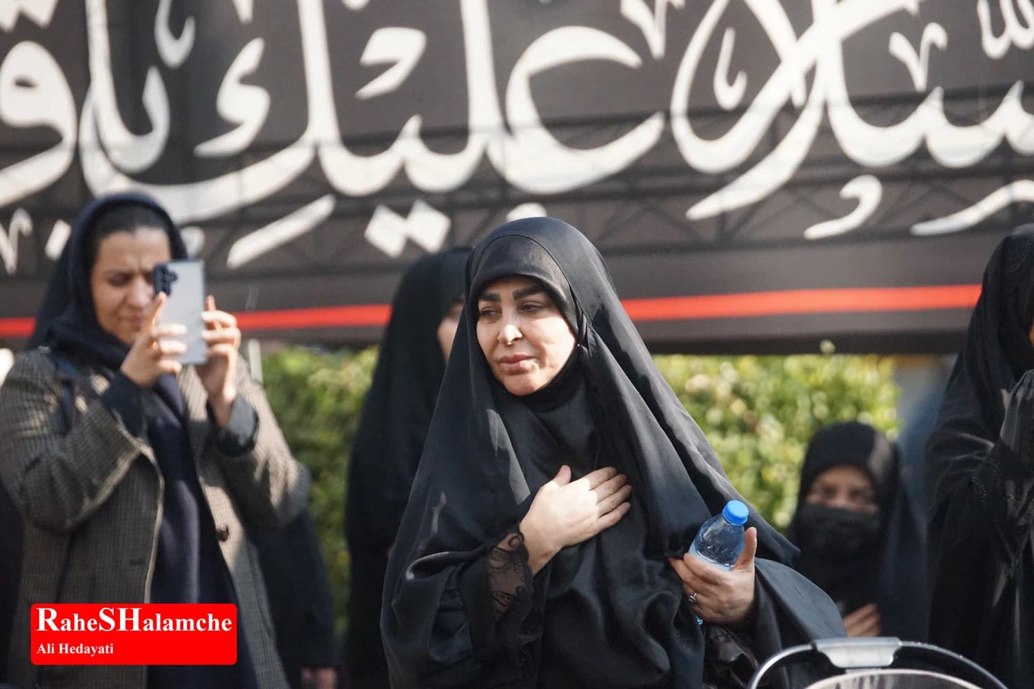 مراسم عزاداری فاطمیون در میدان فاطمی تهران +تصاویر — تصویر 11