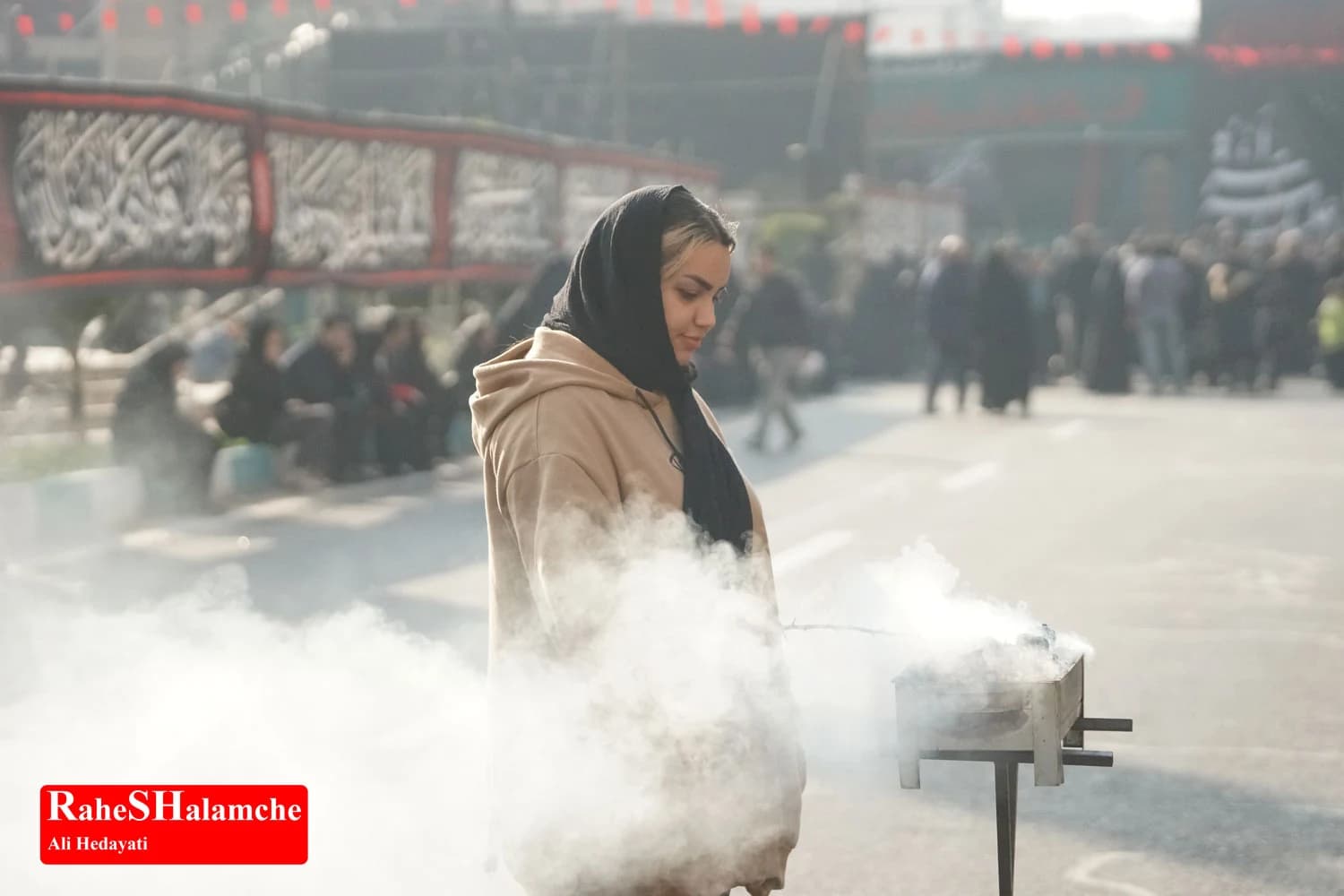 مراسم عزاداری فاطمیون در میدان فاطمی تهران +تصاویر — تصویر 33