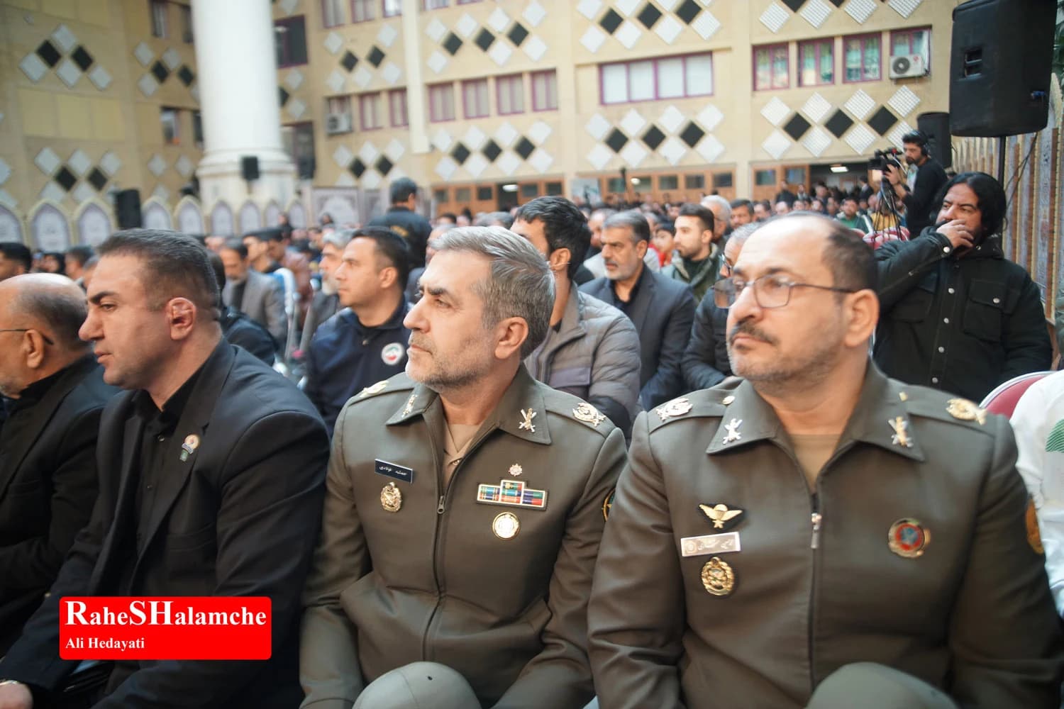 مراسم تجدید میثاق جامعه ورزش با شهدای انقلاب +تصاویر — تصویر 32