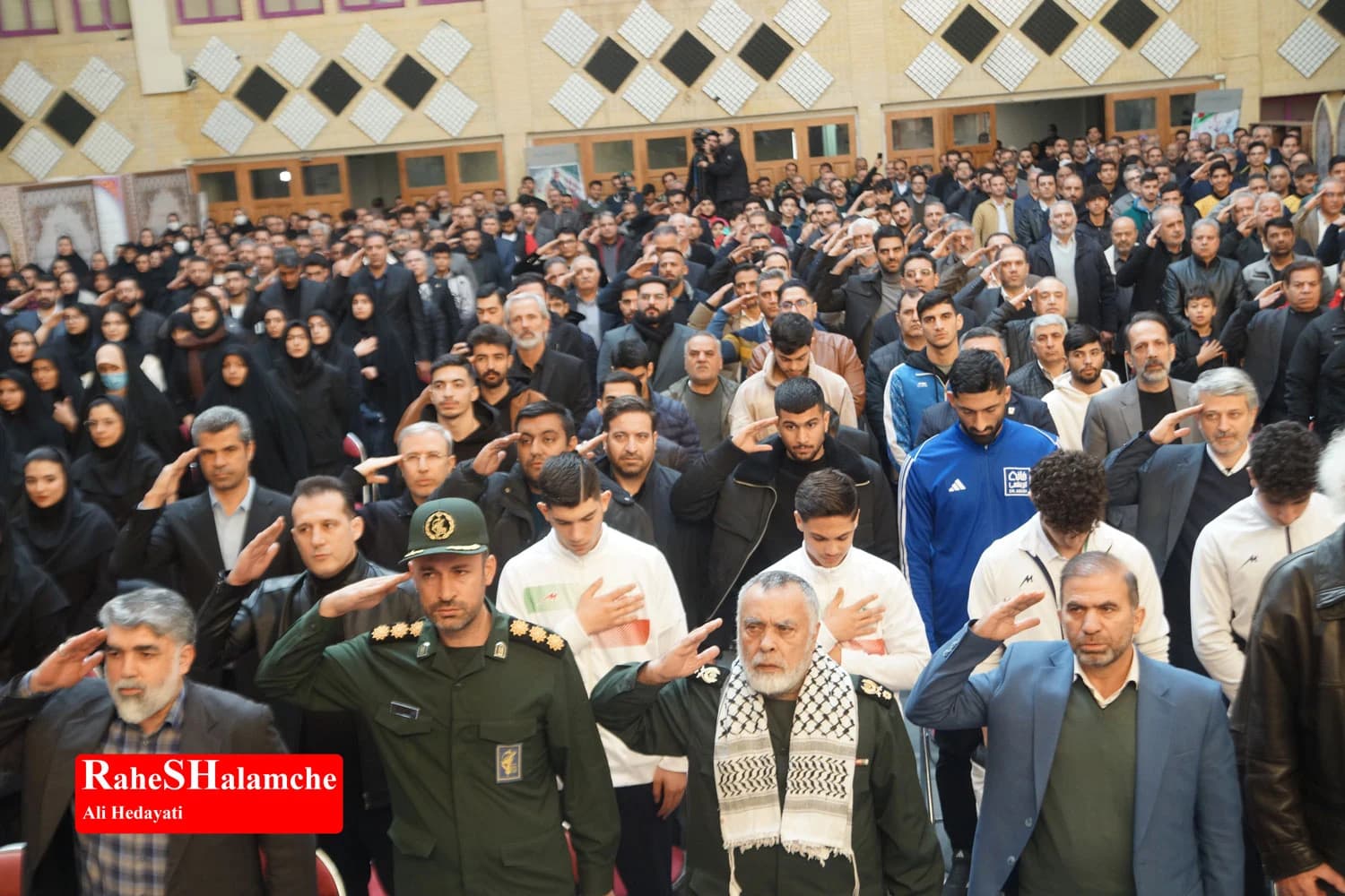 مراسم تجدید میثاق جامعه ورزش با شهدای انقلاب +تصاویر — تصویر 11