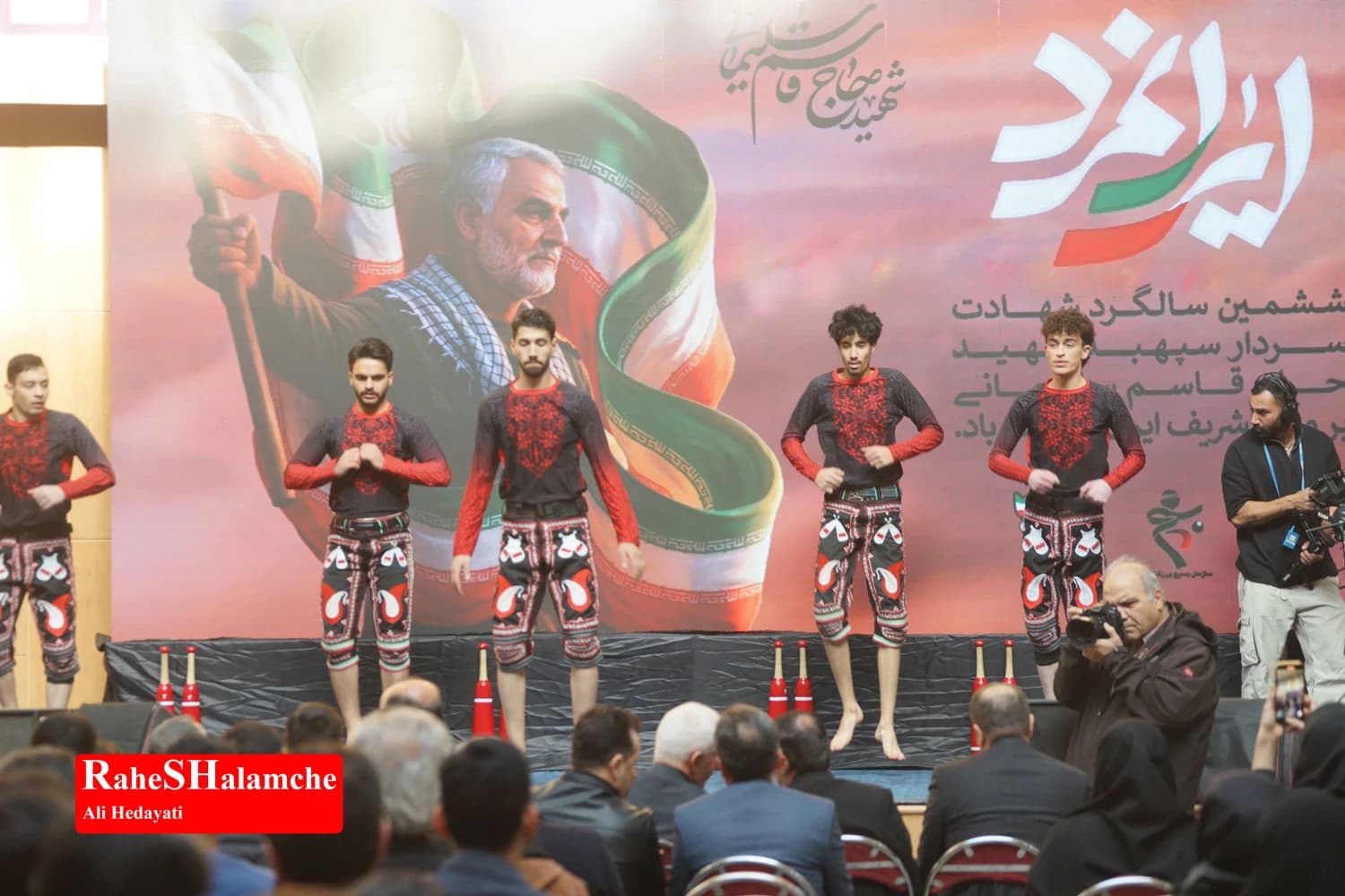 مراسم تجدید میثاق جامعه ورزش با شهدای انقلاب +تصاویر — تصویر 26