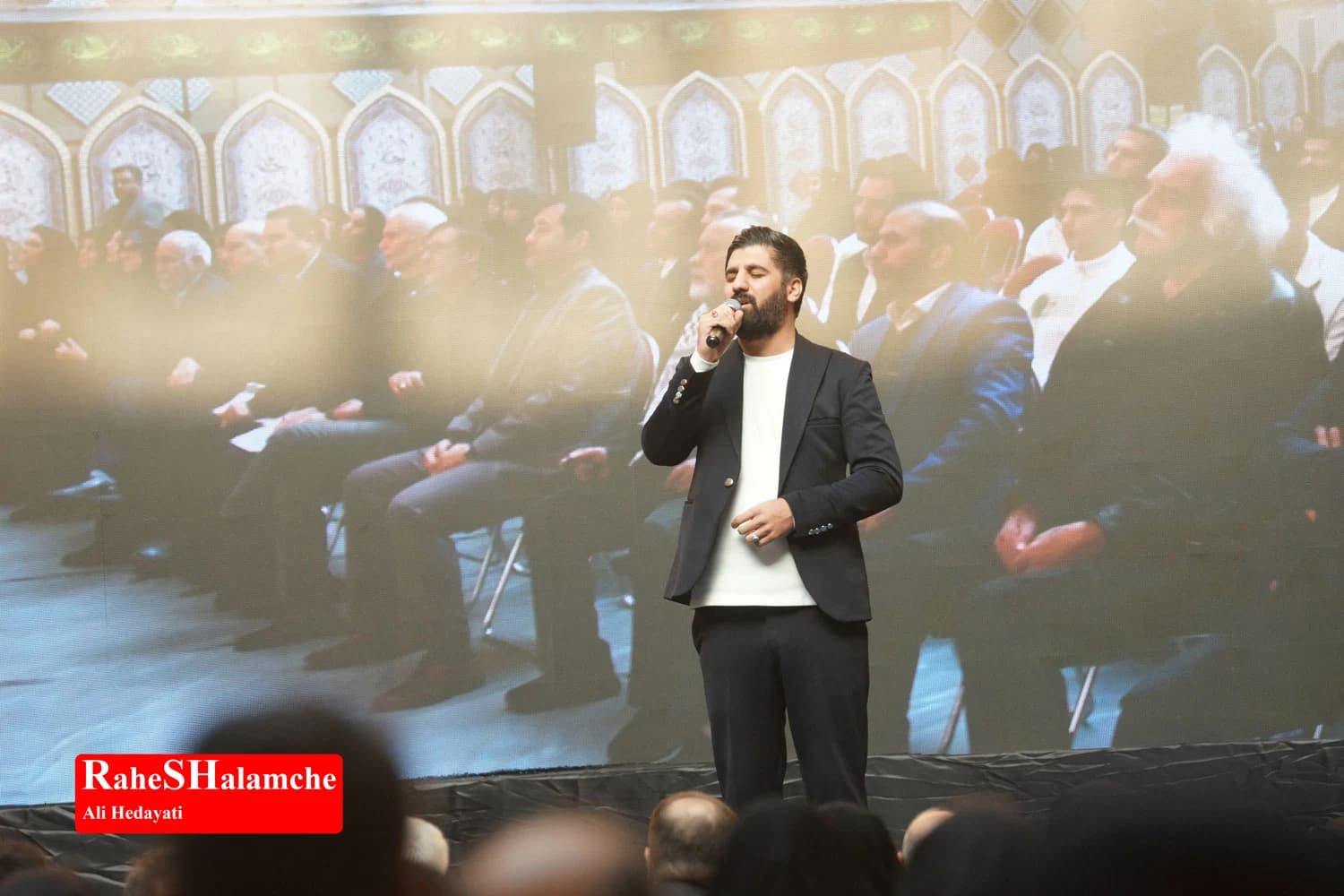 مراسم تجدید میثاق جامعه ورزش با شهدای انقلاب +تصاویر — تصویر 39