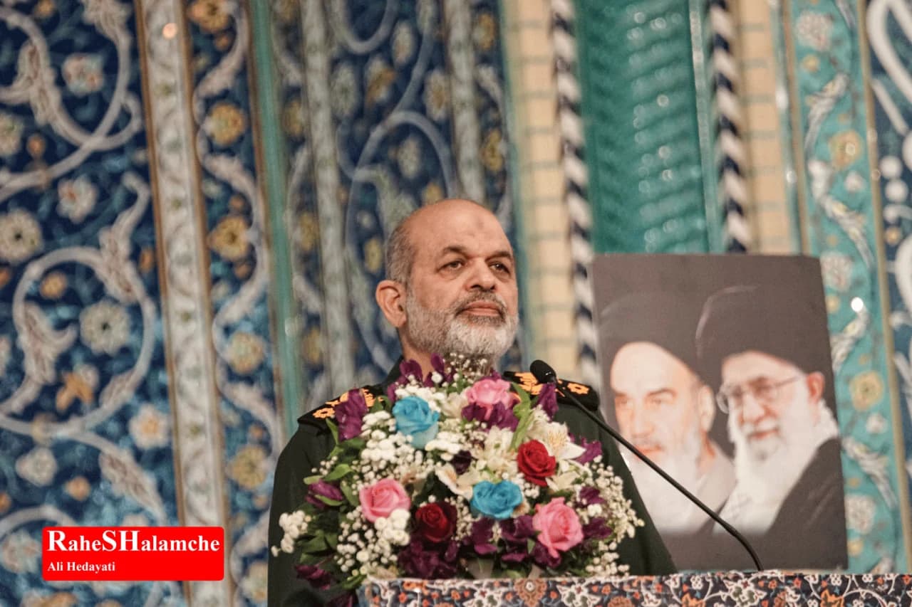 نماز جمعه تهران برگزار شد +تصاویر — تصویر 7