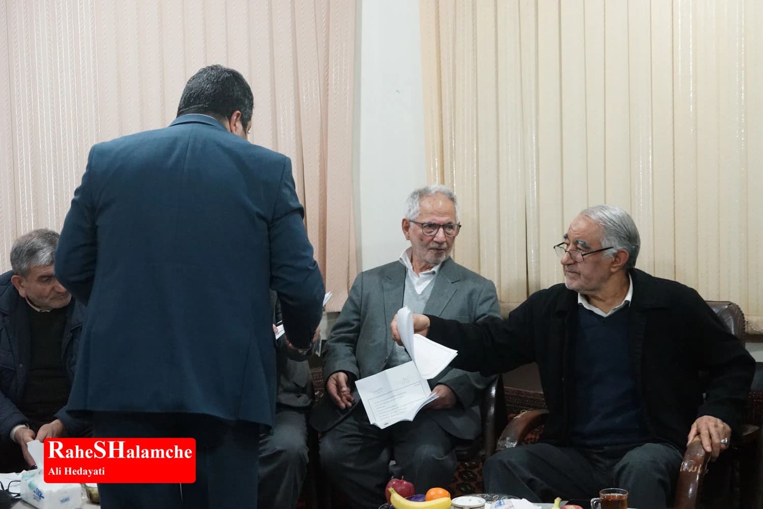 دومین نشست دبیرانکل احزاب و جبهههای انقلابی +تصاویر — تصویر 9