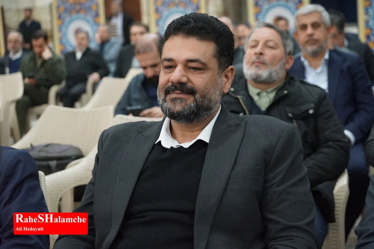 حاشیه مراسم تجدید میثاق نمایندگان مجلس با رهبر کبیر انقلاب در حرم امام خمینی +تصاویر1 — تصویر 41