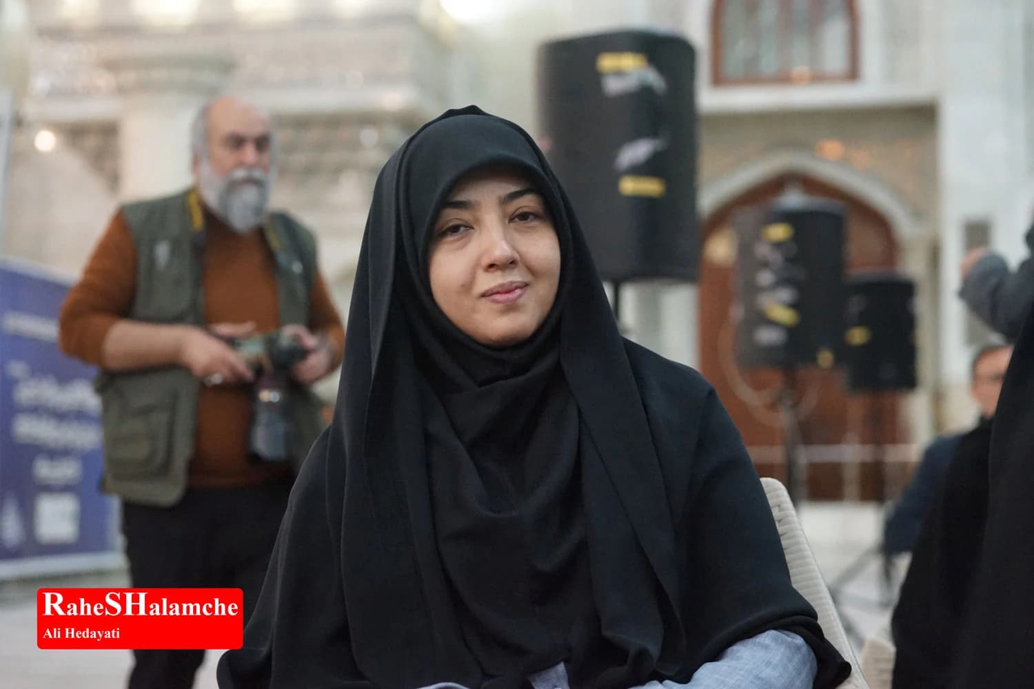 حاشیه مراسم تجدید میثاق نمایندگان مجلس با رهبر کبیر انقلاب در حرم امام خمینی +تصاویر 2 — تصویر 12