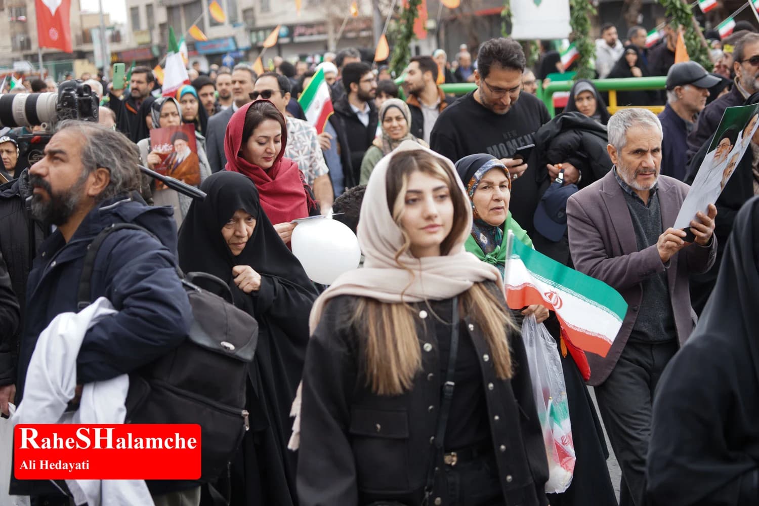 فراخوان سالگرد پیروزی انقلاب 47 ساله ایران تاریخی شد +تصاویر 2 — تصویر 32