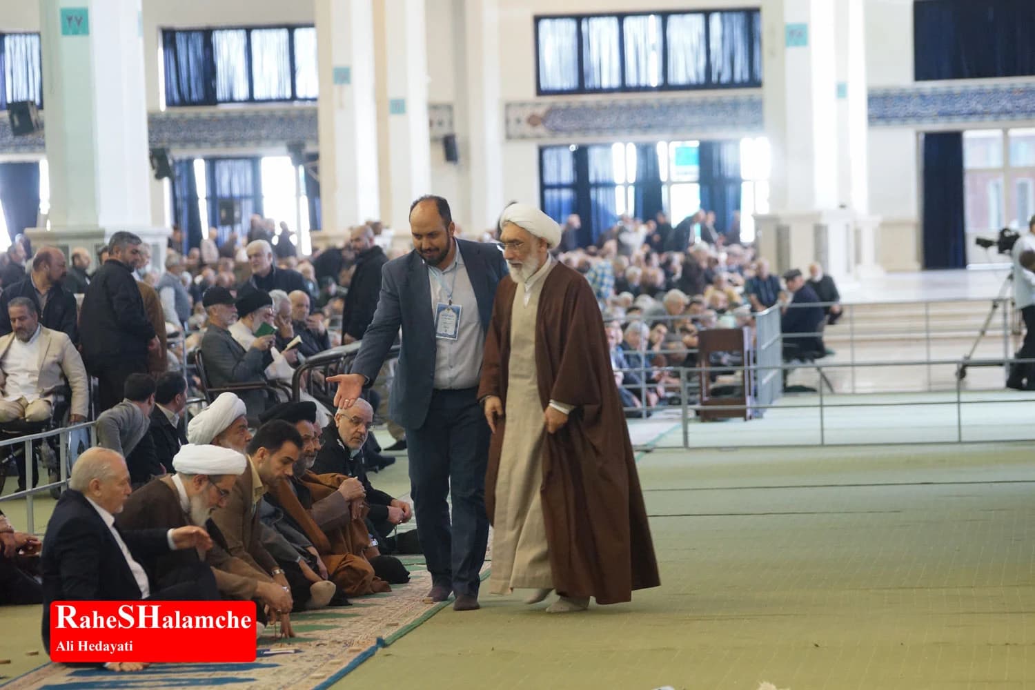 اولین نماز جمعه تهران در ماه رمضان 1404 +تصاویر — تصویر 17