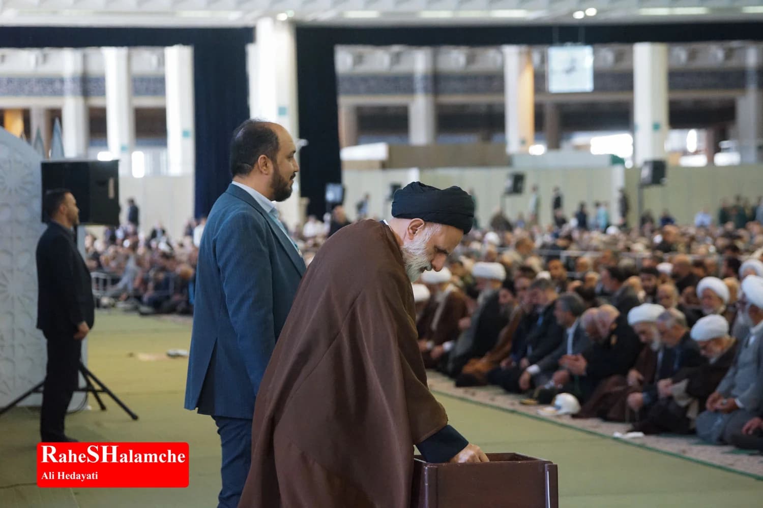 اولین نماز جمعه تهران در ماه رمضان 1404 +تصاویر — تصویر 39