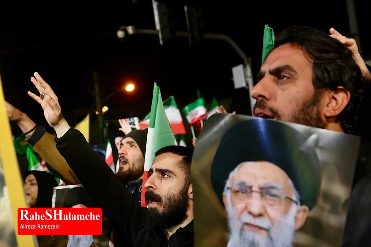 تجمع مردمی در خیابان پیروزی — تصویر 19