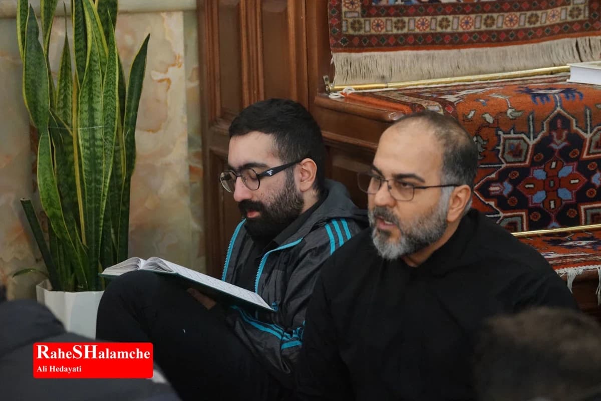 مراسم شب قدر در امامزاده صالح و میدان انقلاب تهران +تصاویر — تصویر 11