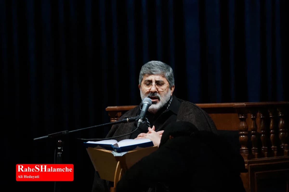 مراسم شب قدر در امامزاده صالح و میدان انقلاب تهران +تصاویر — تصویر 28