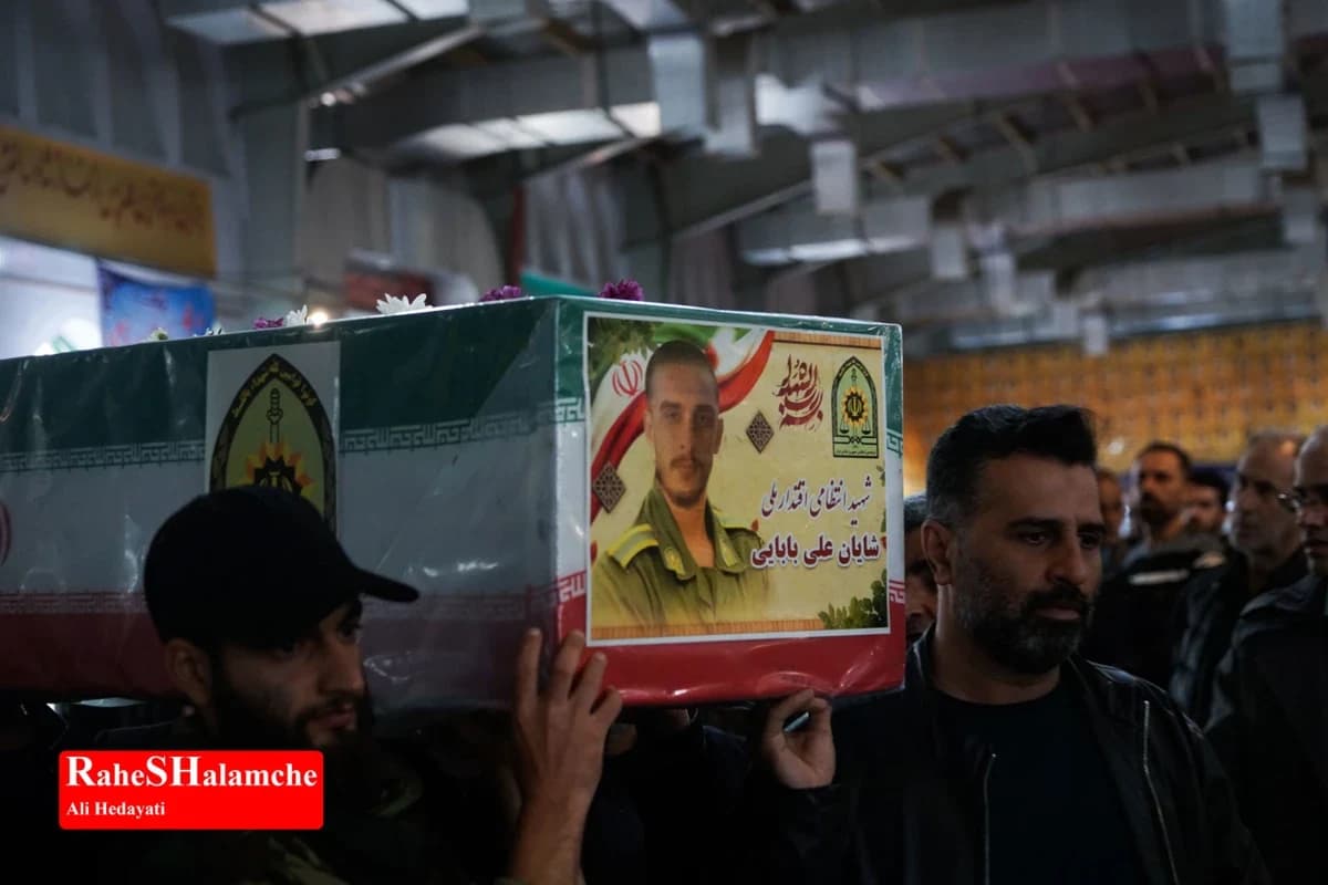برگزاری اقامه نماز عید فطر و تشییع شهید در بابل +تصاویر — تصویر 41