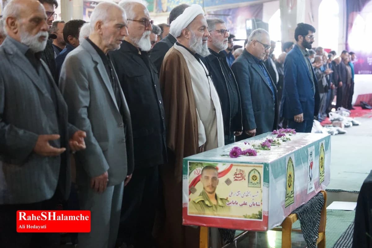 برگزاری اقامه نماز عید فطر و تشییع شهید در بابل +تصاویر — تصویر 51