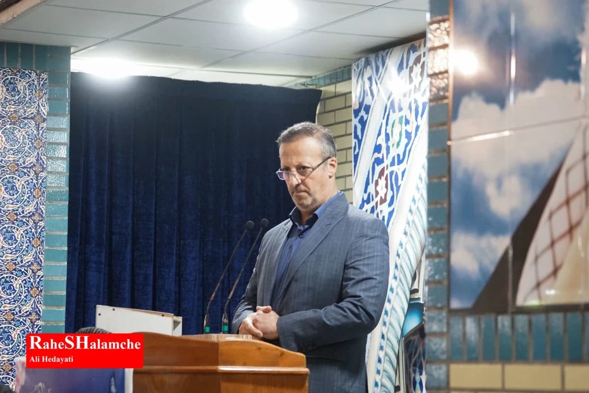 برگزاری اقامه نماز عید فطر و تشییع شهید در بابل +تصاویر — تصویر 52