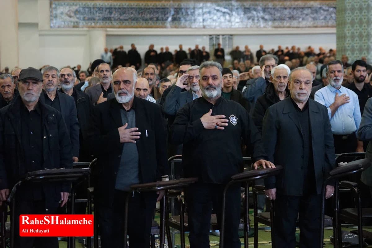 دومین نماز جمعه سال جدید در تهران برگزار شد +تصاویر — تصویر 16