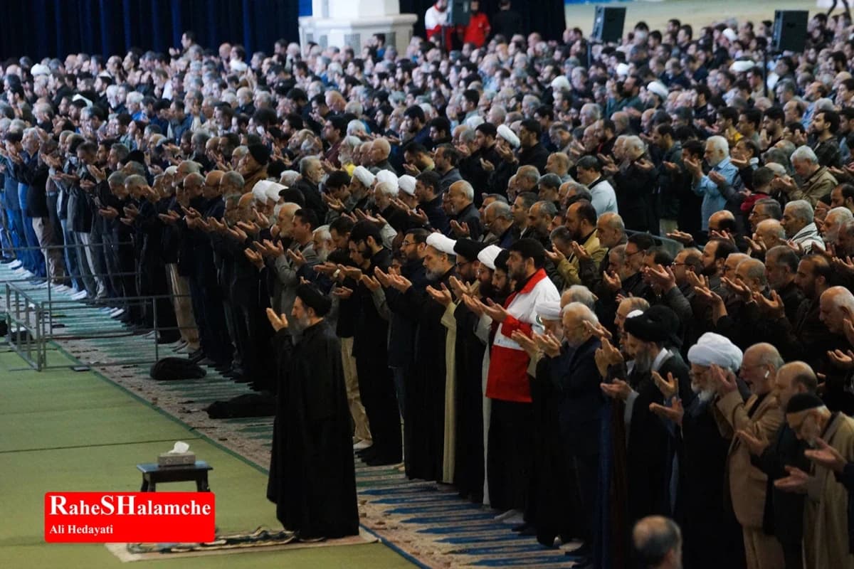 دومین نماز جمعه سال جدید در تهران برگزار شد +تصاویر — تصویر 47