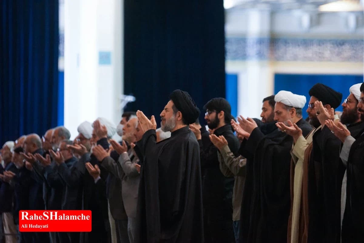 دومین نماز جمعه سال جدید در تهران برگزار شد +تصاویر — تصویر 54