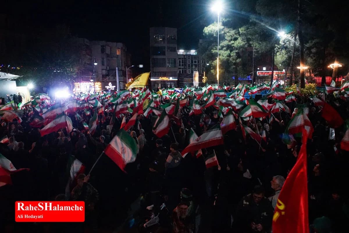 اجتماع سیوهفتمین شب مردم نارمک تهران در میدان هفتحوض +تصاویر — تصویر 26