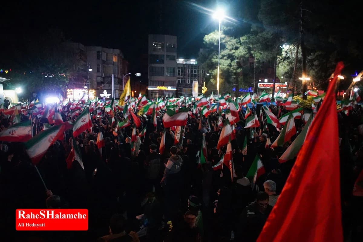 اجتماع سیوهفتمین شب مردم نارمک تهران در میدان هفتحوض +تصاویر — تصویر 29