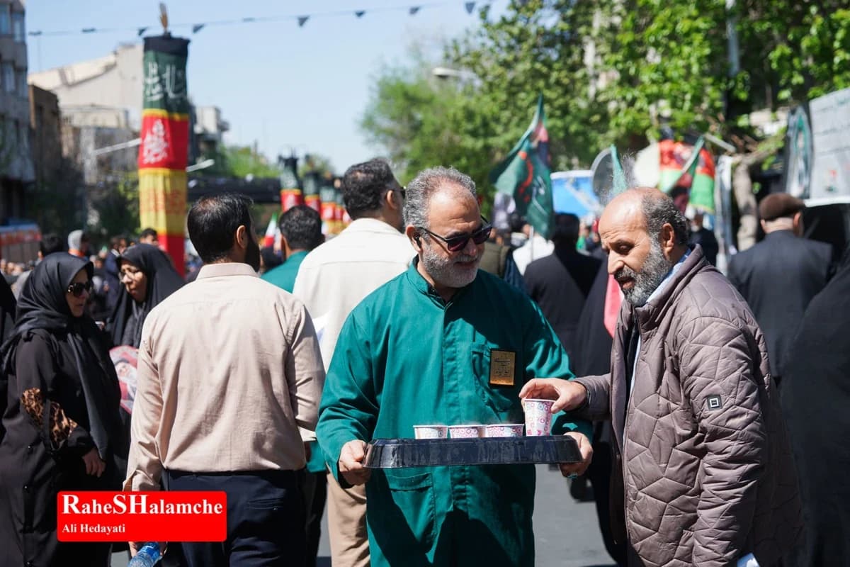 تهران عزادار اربعین «امام شهید» +تصاویر — تصویر 52
