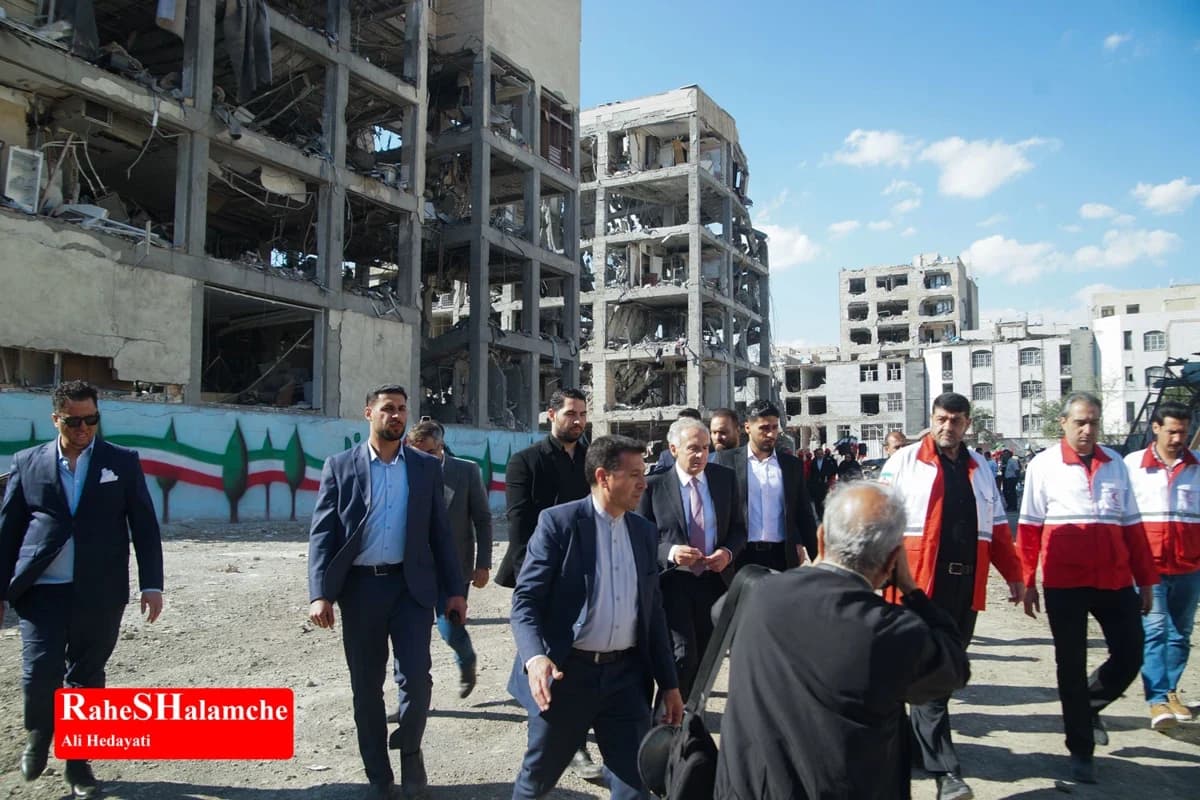 گزارش تصویری از آثار حملات موشکی در دانشگاه شریف و منازل مسکونی — تصویر 14