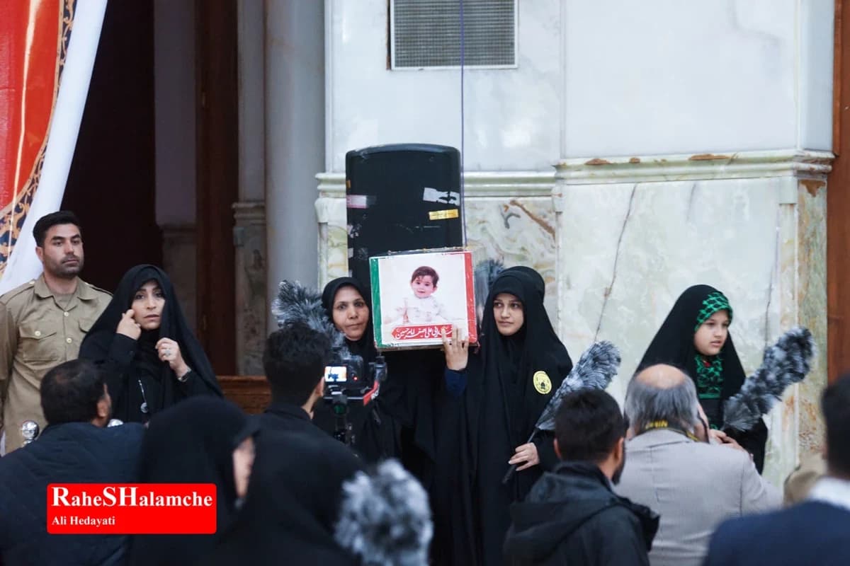 نماز جمعه این هفته تهران در حرم مطهر امام خمینی(ره) برگزار شد +تصاویر — تصویر 21