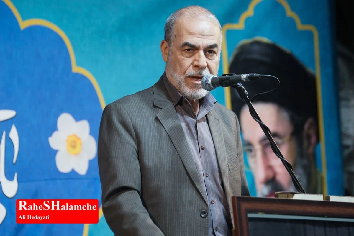 میدانداری مردم در پنجاهوششمین قرار عاشقی در میدان منیره +تصاویر — تصویر 5