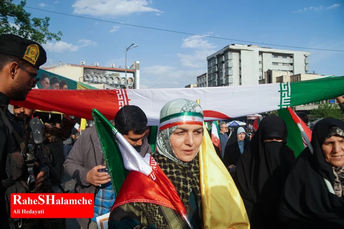 اجتماع بزرگ «ایران امام رضاییها» در تهران+ تصاویر — تصویر 13