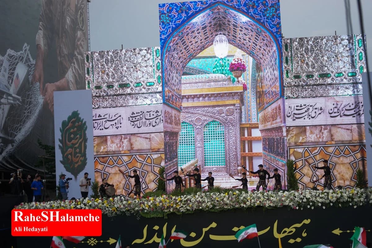اجتماع بزرگ «ایران امام رضاییها» در تهران+ تصاویر — تصویر 31
