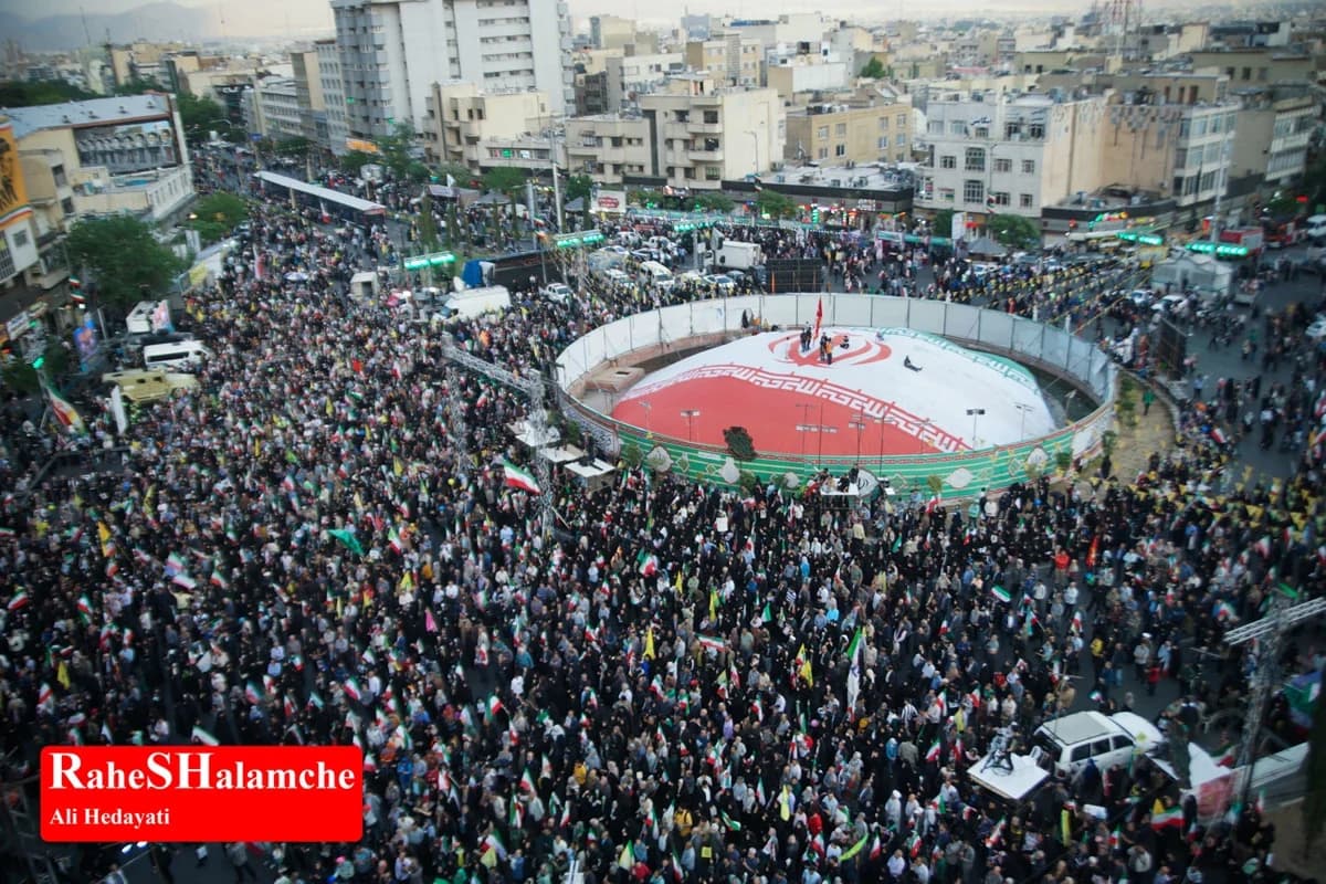 اجتماع بزرگ «ایران امام رضاییها» در تهران+ تصاویر — تصویر 45