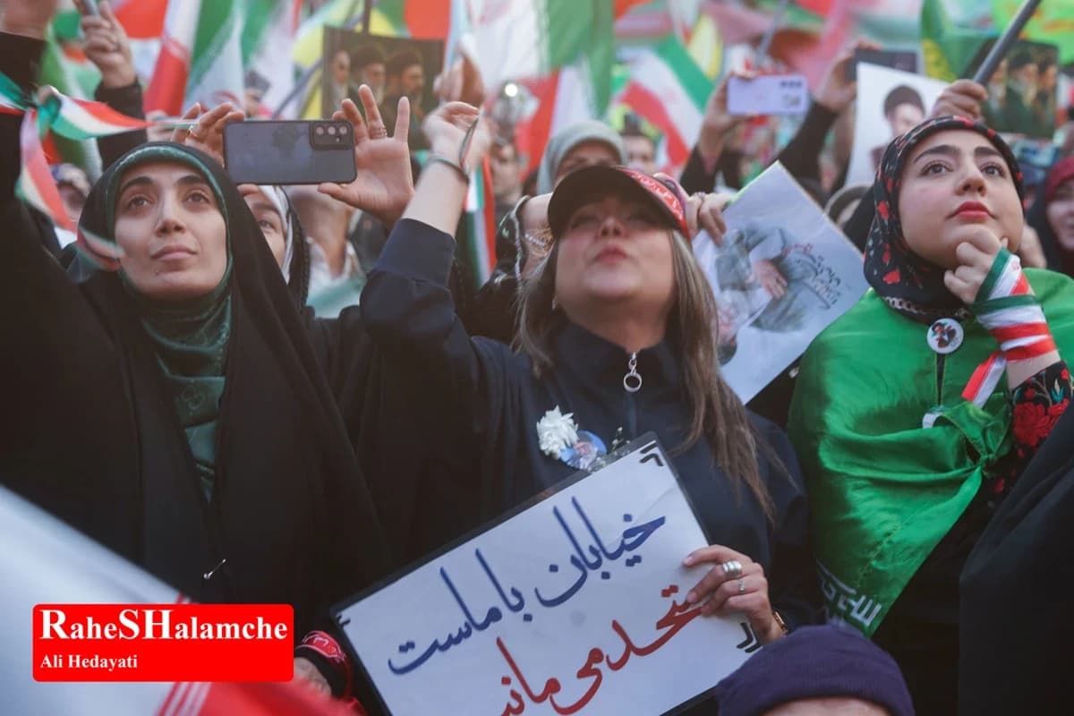 اجتماع بزرگ «ایران امام رضاییها» در تهران+ تصاویر — تصویر 61