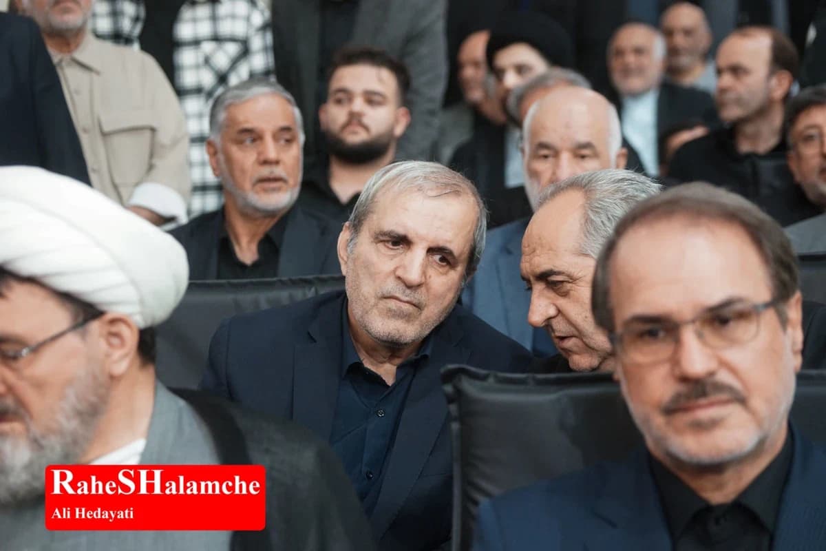 مراسم اربعین شهید لاریجانی با حضور گسترده نمایندگان ادوار مجلس برگزار شد +تصاویر — تصویر 37