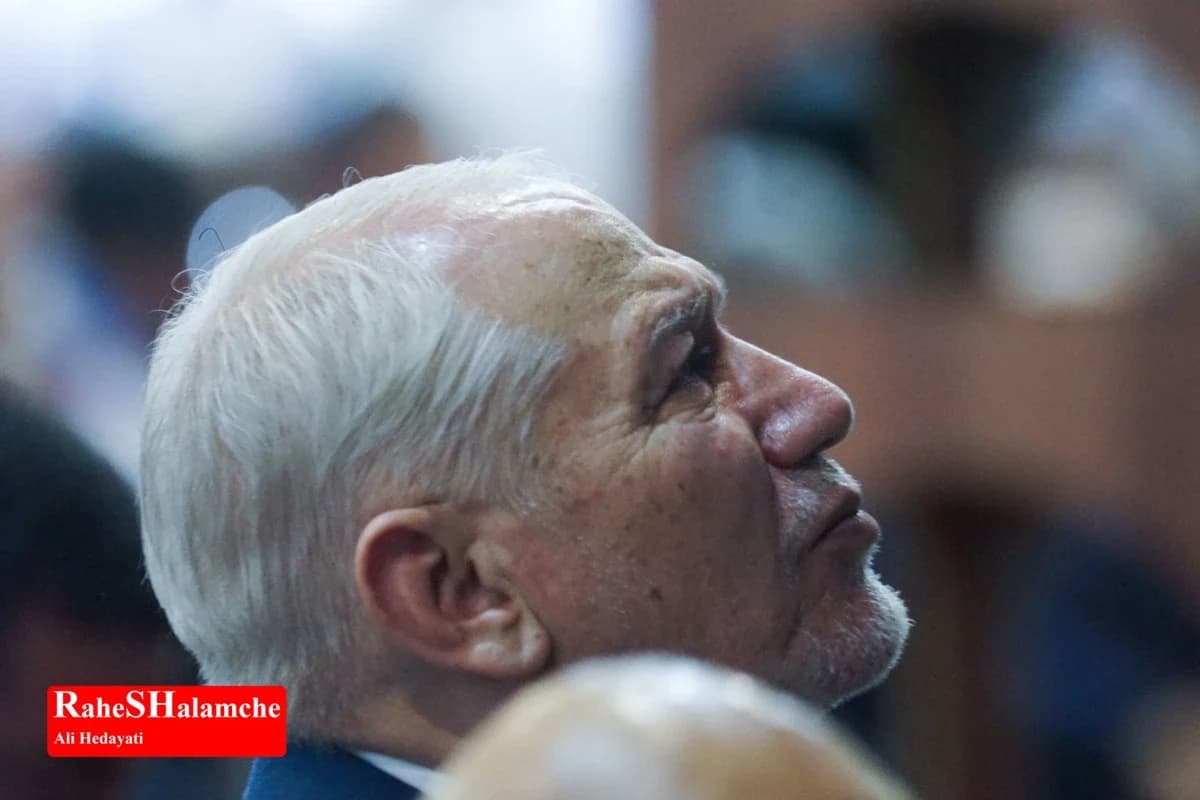 گزارش تصویری نماز جمعه تهران در روز هلال احمر — تصویر 35