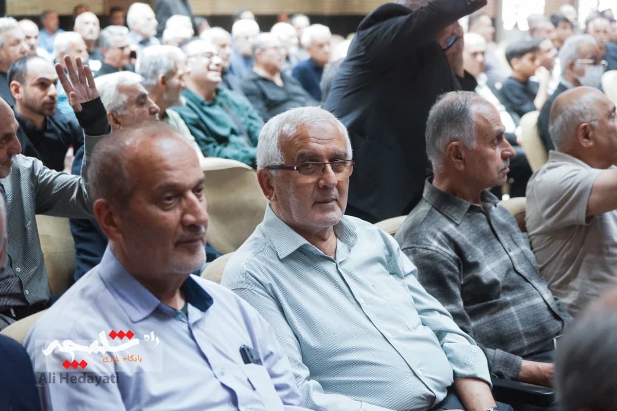 بزرگان قدیمی کشتی ایران در سوگ «آقاعبدالله موحد» +تصاویر — تصویر 13