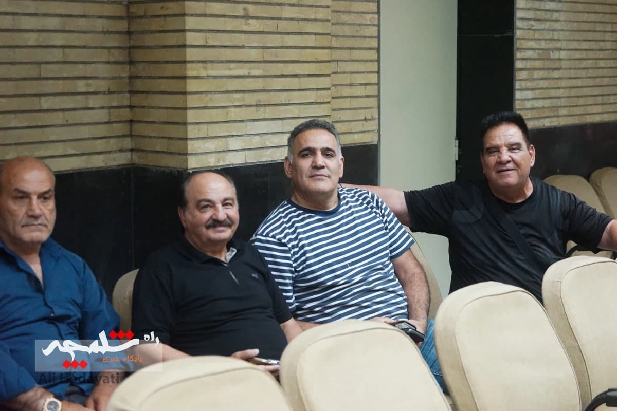 بزرگان قدیمی کشتی ایران در سوگ «آقاعبدالله موحد» +تصاویر — تصویر 61