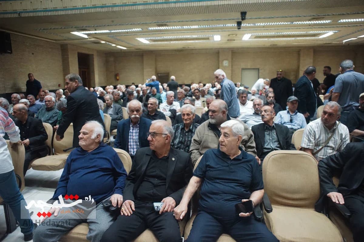 بزرگان قدیمی کشتی ایران در سوگ «آقاعبدالله موحد» +تصاویر — تصویر 70