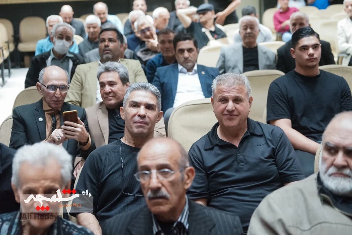 بزرگان قدیمی کشتی ایران در سوگ «آقاعبدالله موحد» +تصاویر — تصویر 79