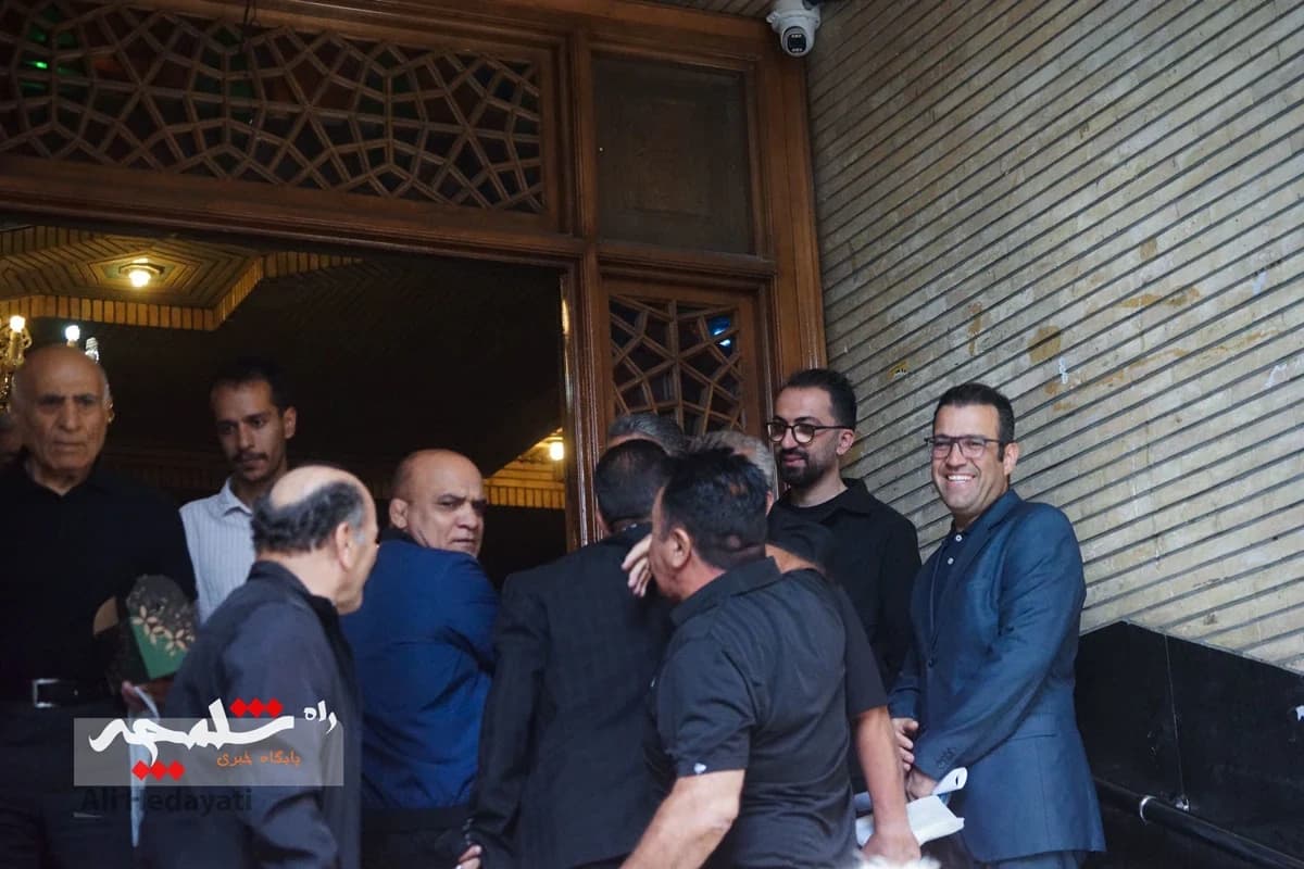 بزرگان قدیمی کشتی ایران در سوگ «آقاعبدالله موحد» +تصاویر — تصویر 91