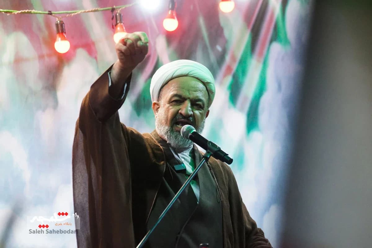 اجتماع شبانه مردم محله اتابک تهران +تصاویر — تصویر 26