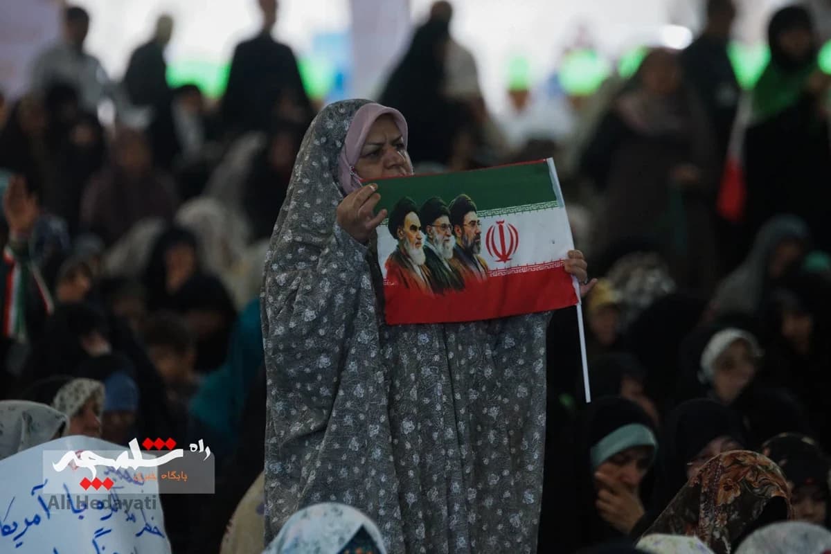 نماز عید قربان در دانشگاه تهران برگزار شد +تصاویر — تصویر 3