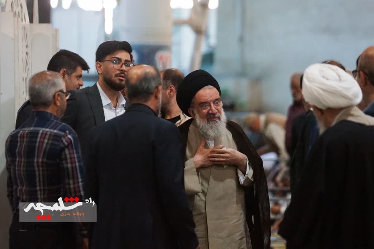 نماز عید قربان در دانشگاه تهران برگزار شد +تصاویر — تصویر 12