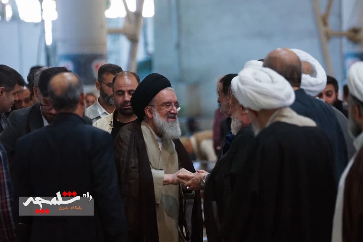 نماز عید قربان در دانشگاه تهران برگزار شد +تصاویر — تصویر 11
