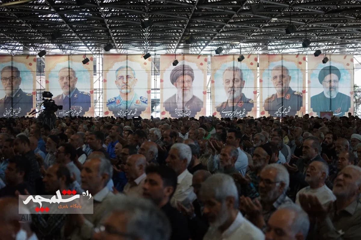 نماز عید قربان در دانشگاه تهران برگزار شد +تصاویر — تصویر 44