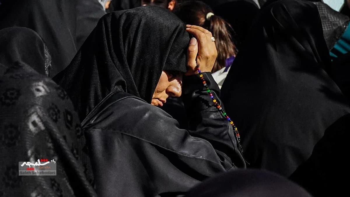 طنین دعای عرفه در حرم شاه عبدالعظیم حسنی(ع) +تصاویر — تصویر 11