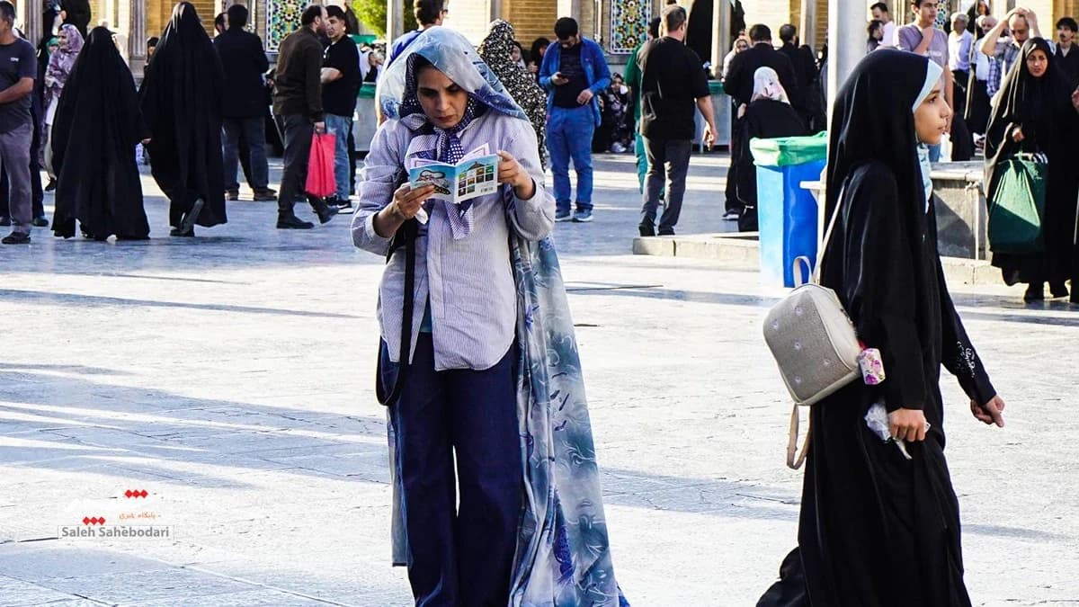 طنین دعای عرفه در حرم شاه عبدالعظیم حسنی(ع) +تصاویر — تصویر 34