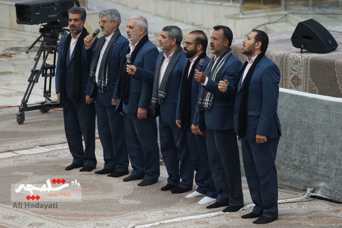 نماز جمعه این هفته تهران در حرم امام خمینی(ره) برگزار شد +تصاویر — تصویر 1