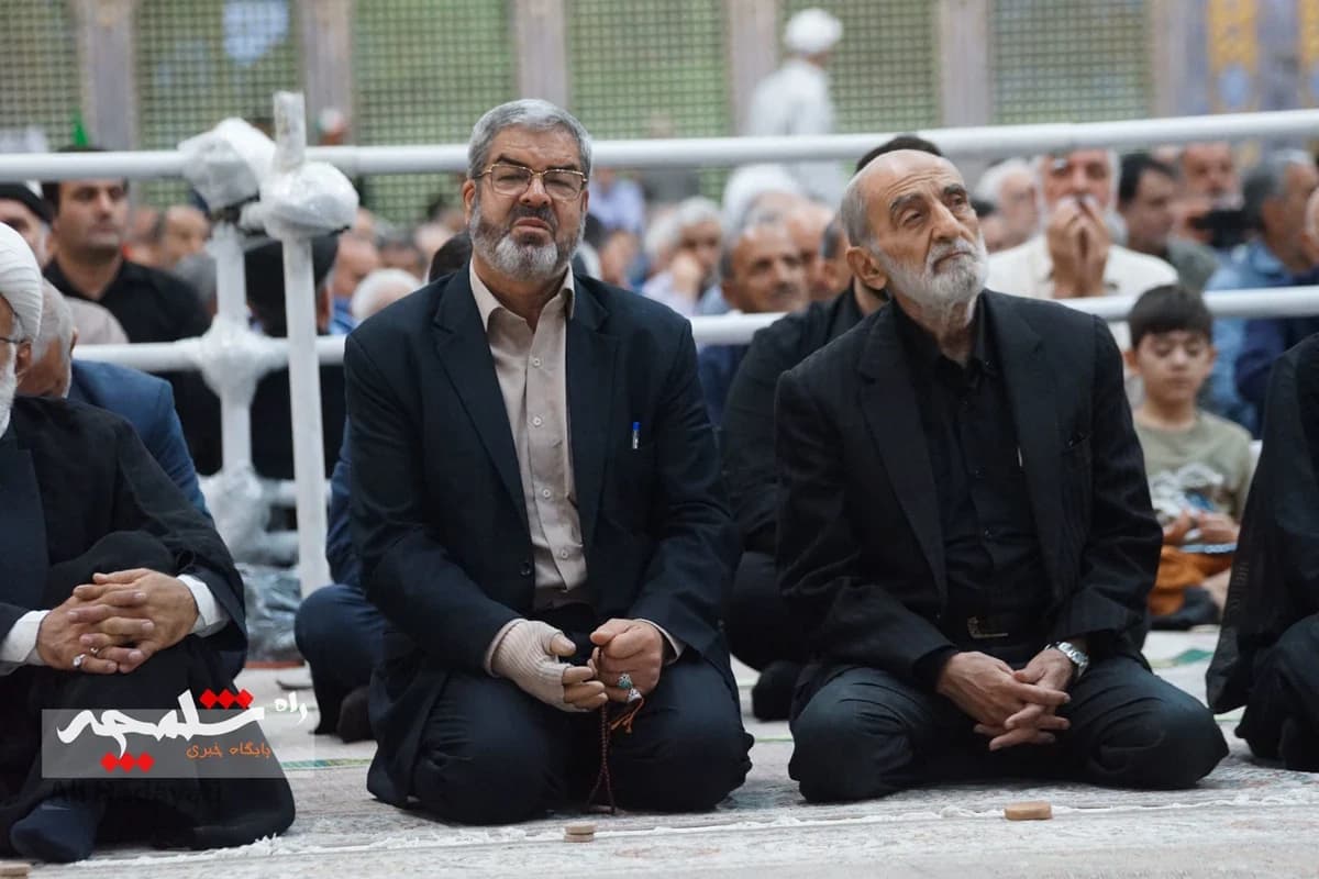 نماز جمعه این هفته تهران در حرم امام خمینی(ره) برگزار شد +تصاویر — تصویر 37