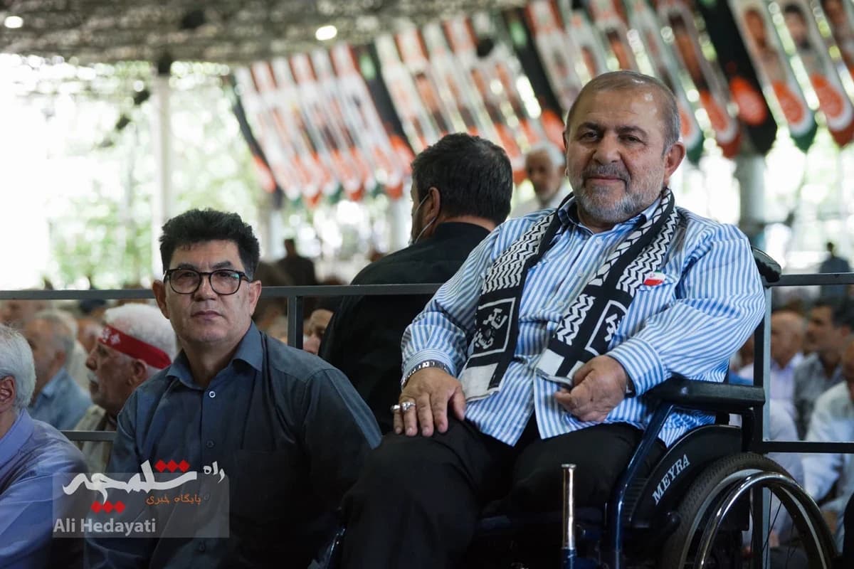 نماز جمعه تهران برگزار شد +تصاویر — تصویر 12