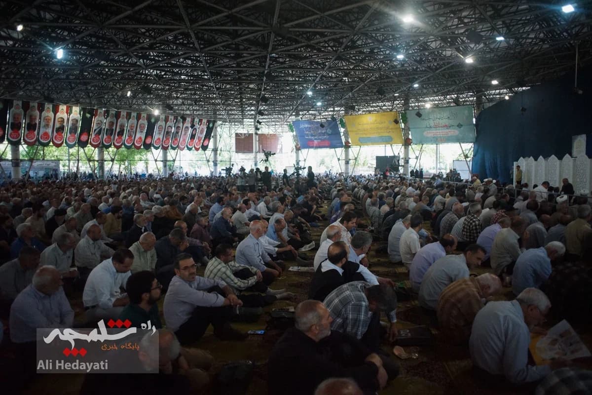 نماز جمعه تهران برگزار شد +تصاویر — تصویر 19